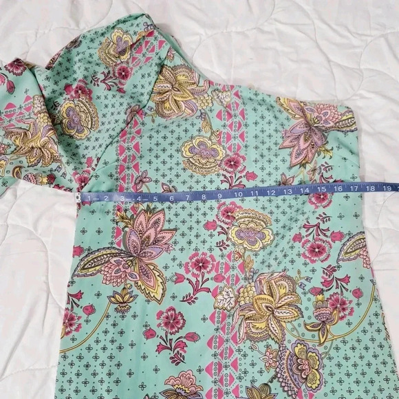 Hello Miss Womens Dress One Shoulder Bell Sleeve Mini Green Paisley Sz Small - Picture 13 of 14